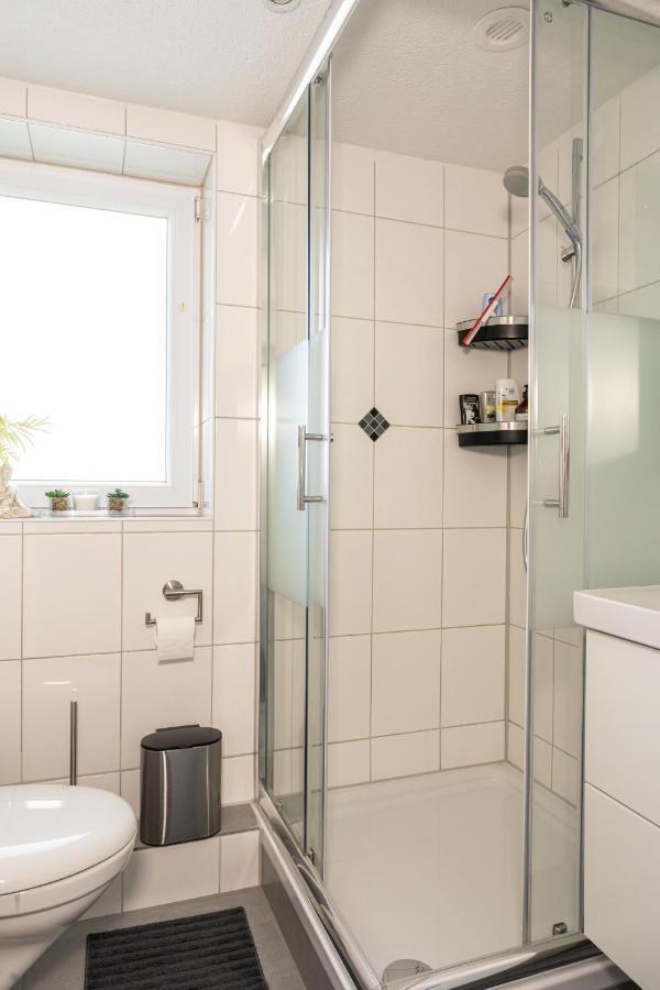 #2 Grosses Zimmer Mit Pool Und Garten Memmingen Exteriör bild